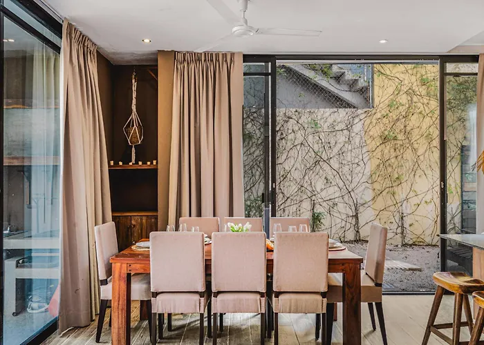Serene 4br W Pool Hot Tub 1xfree Breakfast Apartment